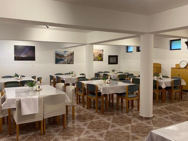 Pensiunea Casa Saxonia Рышнов Экстерьер фото